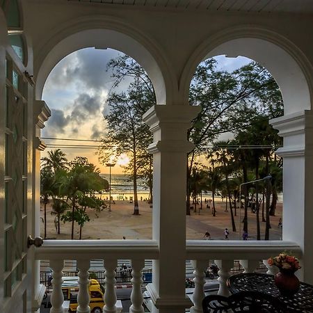 Patong Marina Hotel By Lofty Exterior foto